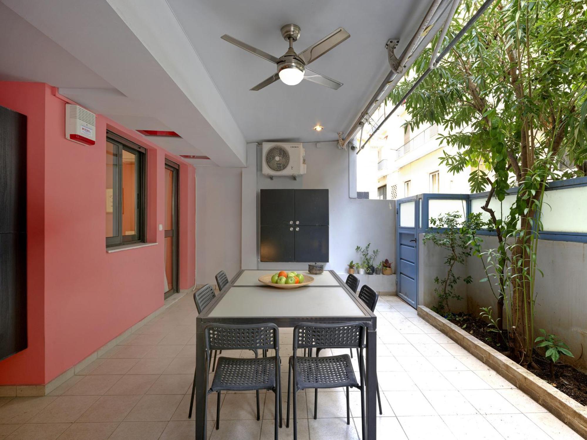 Koukaki Garden Escape Child Friendly Apartment Афіни Екстер'єр фото